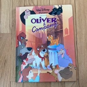 Vintage Large Sized Hardcover 
Walt Disney Pictures Presents 
Oliver & Company